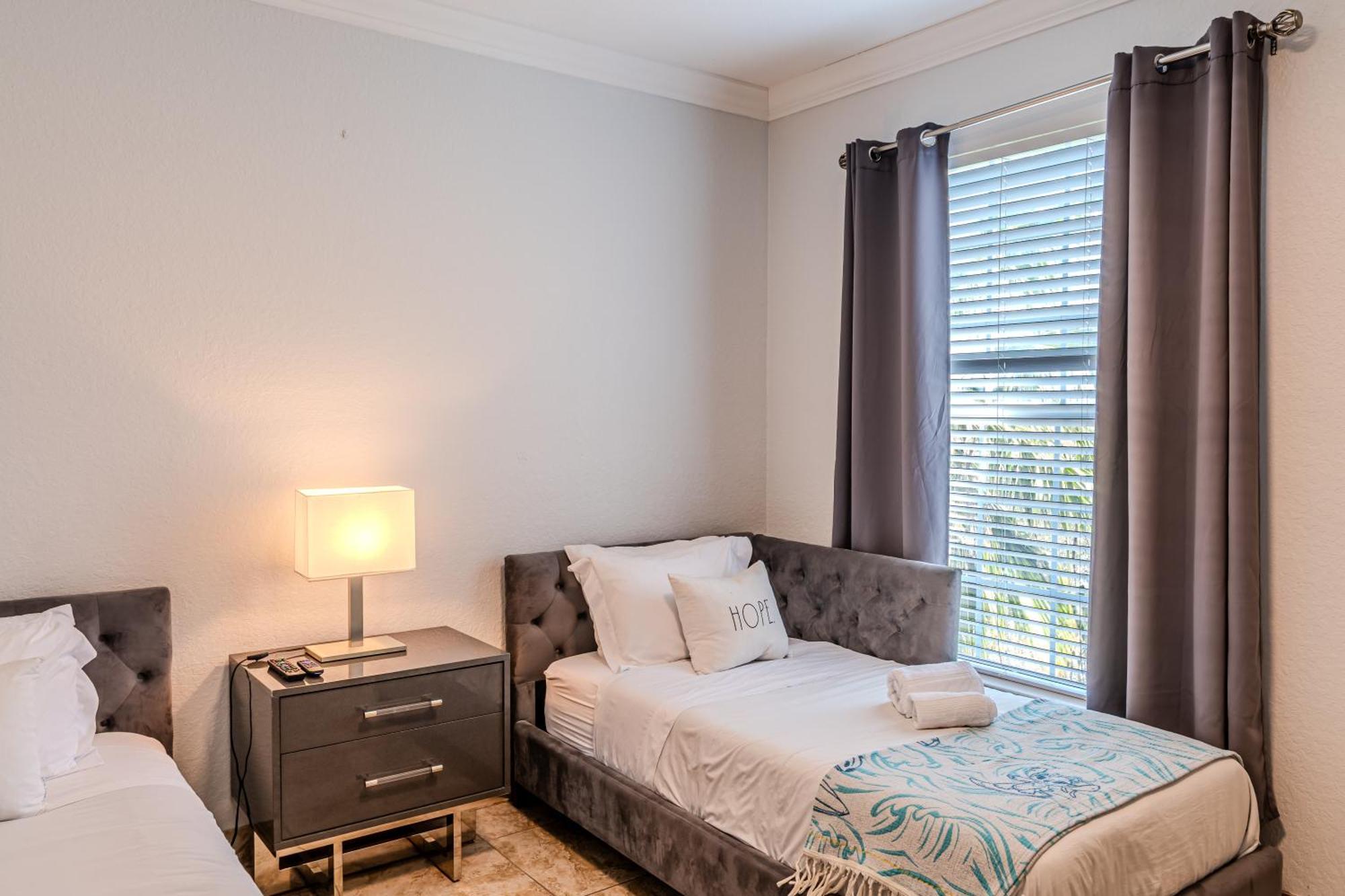Apartment 3 Bedroom In Tuscana Resort , 15" From Disney Kissimmee Exterior photo